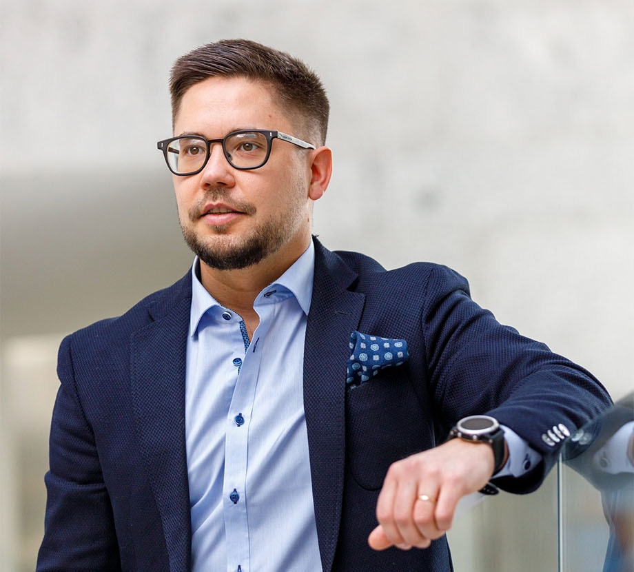 Tuomo_Suomalainen Tuomo Suomalainen